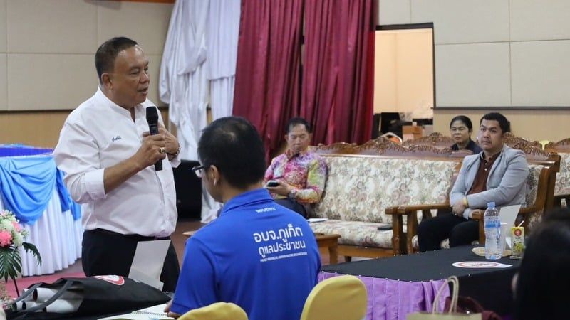 Phuket cracks down on vapes with schoolyard smoking ban | News by Thaiger