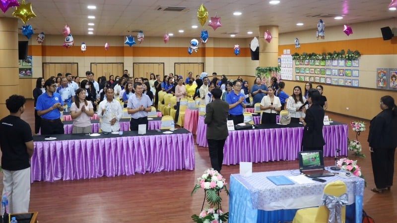 Phuket cracks down on vapes with schoolyard smoking ban | News by Thaiger